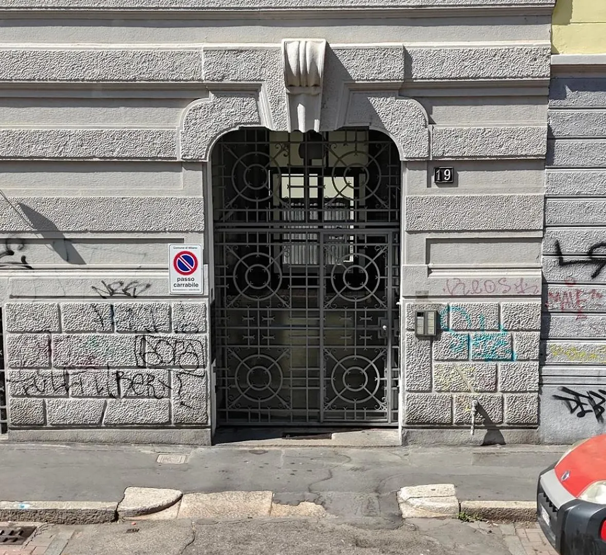 Olive Suite Milano - Duomo, Navigli, University شقة